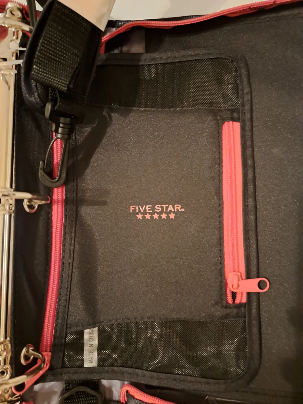 Five Star 2” Zipper Binder Black Red NWT (1 Binder)